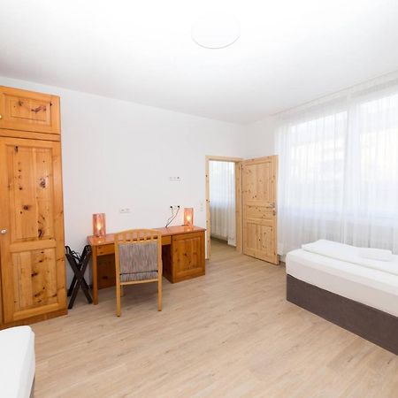 Apartamente ฟูลิงเกิน ภายนอก รูปภาพ