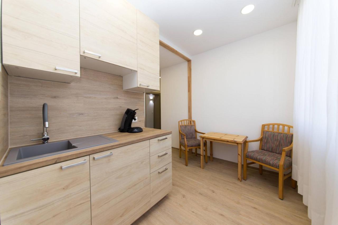 Apartamente ฟูลิงเกิน ภายนอก รูปภาพ