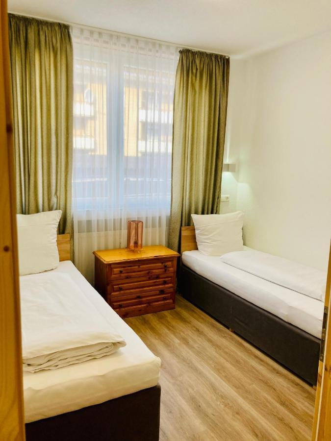 Apartamente ฟูลิงเกิน ภายนอก รูปภาพ