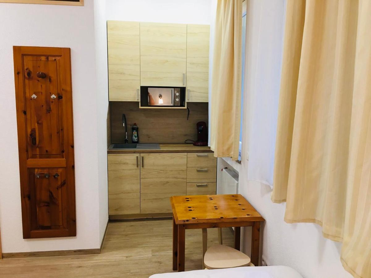 Apartamente ฟูลิงเกิน ภายนอก รูปภาพ