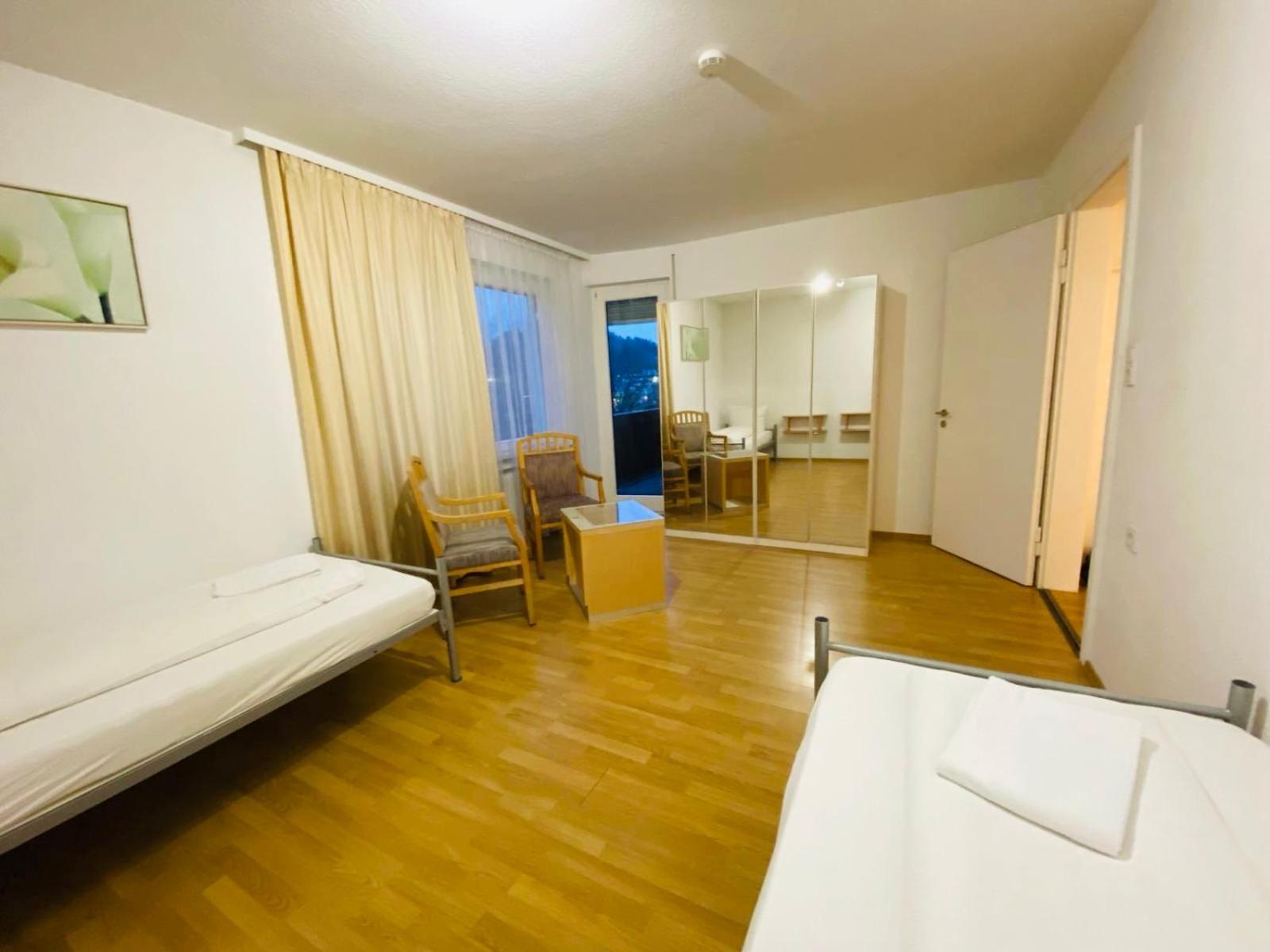 Apartamente ฟูลิงเกิน ภายนอก รูปภาพ